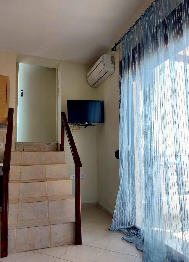 Apartment In Siviri Sea View 外观 照片
